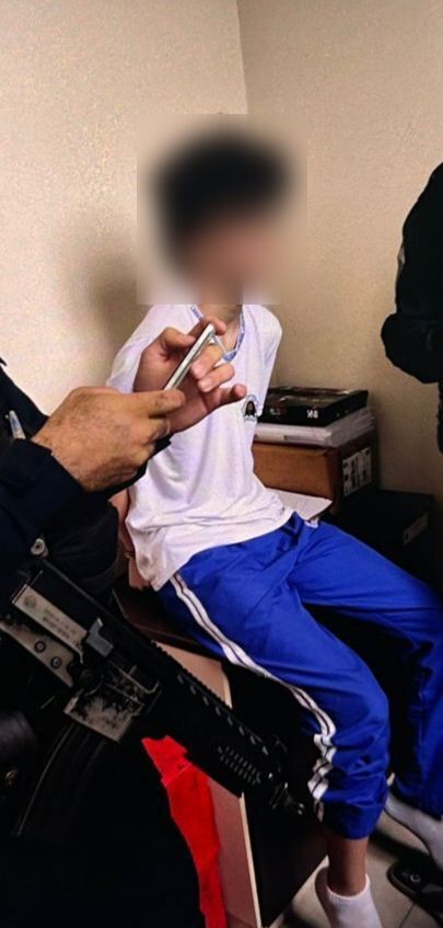 Adolescente se entrega após ataque em escola com mortos e feridos