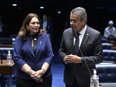Bia Kicis protagoniza no Senado ao defender projeto sobre dor crônica