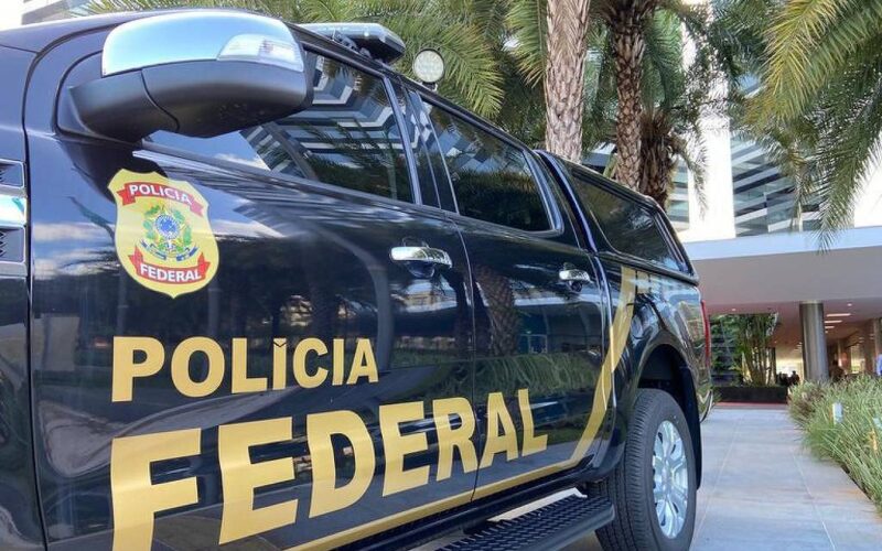 PF resgata bebê e apura tráfico de pessoas na Espanha