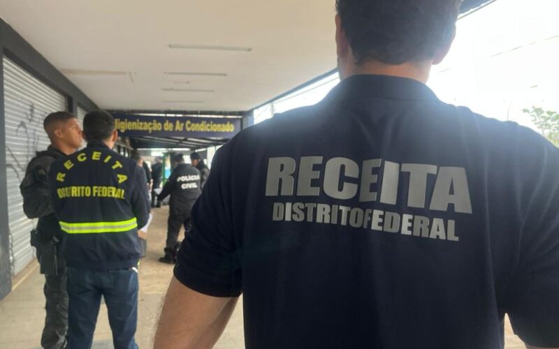 Receita do DF apreende R$ 2,5 mi em iPhones e mercadorias