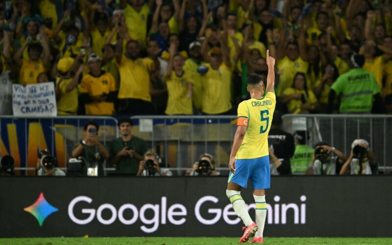 Brasil goleia, mas alerta: time precisa aprender a sofrer na Copa