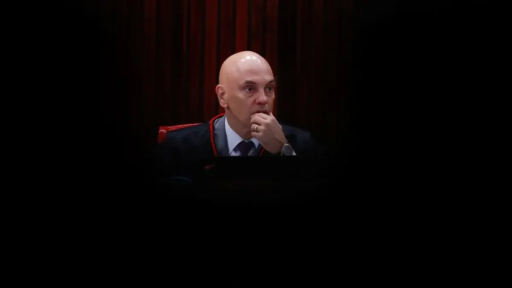 Itália nega extradição de Zambelli e dá novo revés a Moraes