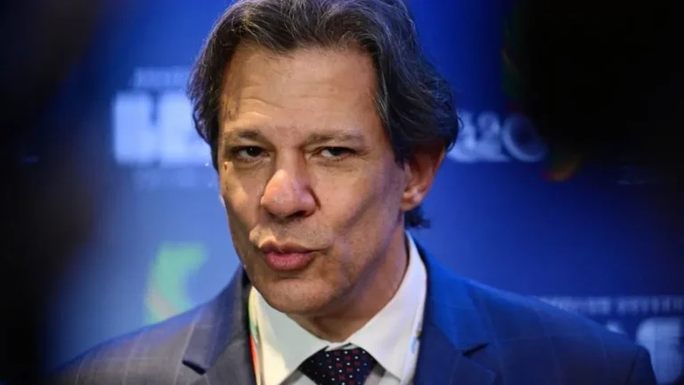 Haddad defende lei para todos ao comentar caso Jaques Wagner