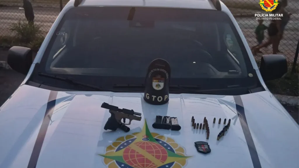 Motorista de app é preso por ameaçar passageira com arma no Recanto das Emas