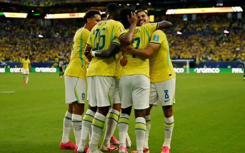 Italiano apita Brasil x Japão na Copa do Mundo