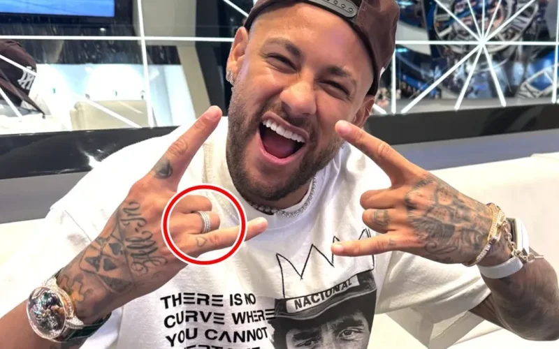 Neymar sem aliança em NY enquanto Biancardi espera em Miami