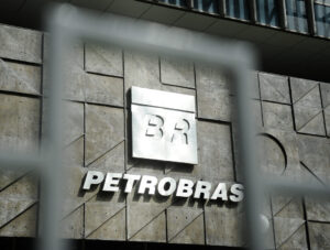 Petrobras adere a subvenção de R$ 1,12/litro no diesel