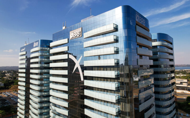 S&P rebaixa nota do BRB e cita risco de liquidação