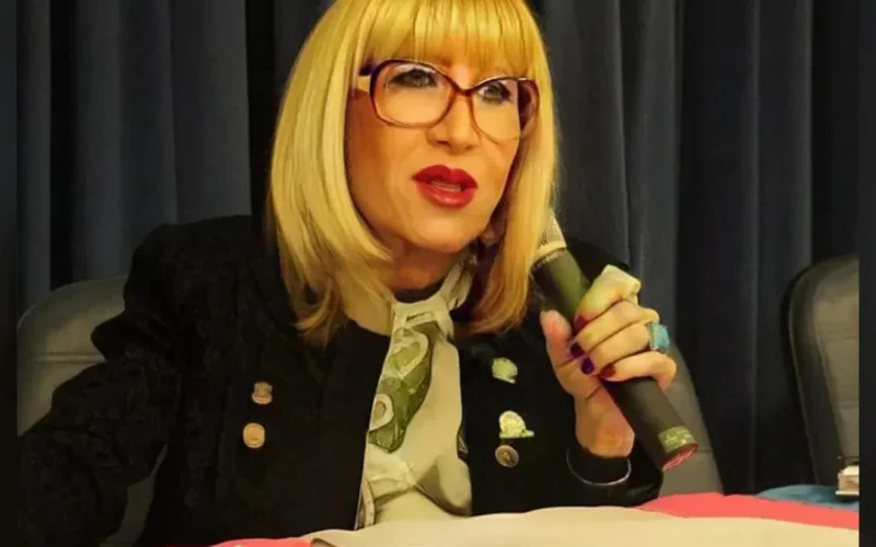Marcelly Malta, pioneira na defesa de travestis no RS, morre aos 75