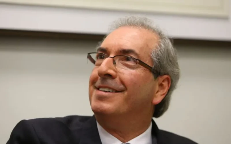 Cunha nega irregularidades e defende 'legítima interlocução