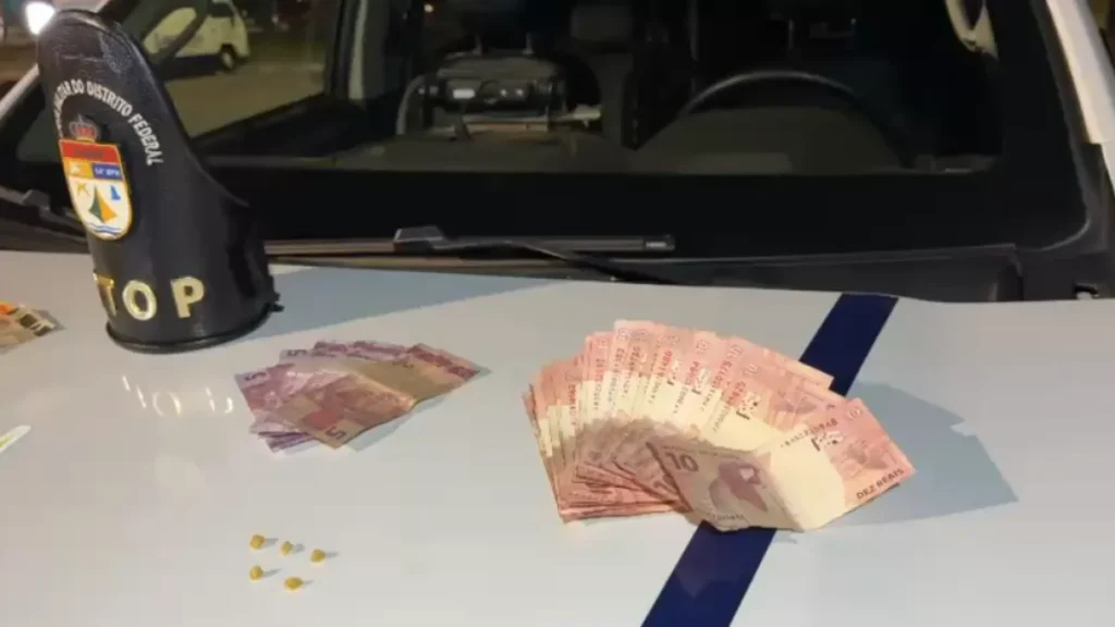 Adolescente é apreendido com crack e dinheiro no Arapoanga