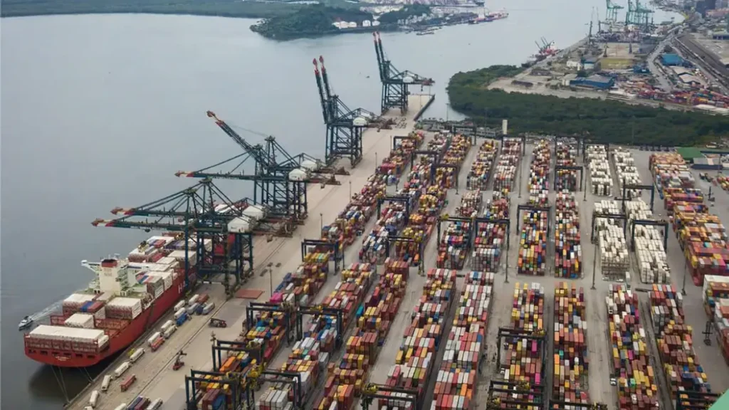 Alta das exportações reduz déficit da conta corrente para US$ 2,33 bi
