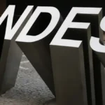 BNDES aprova R$ 20 bi para renovação de frota de ônibus e caminhões