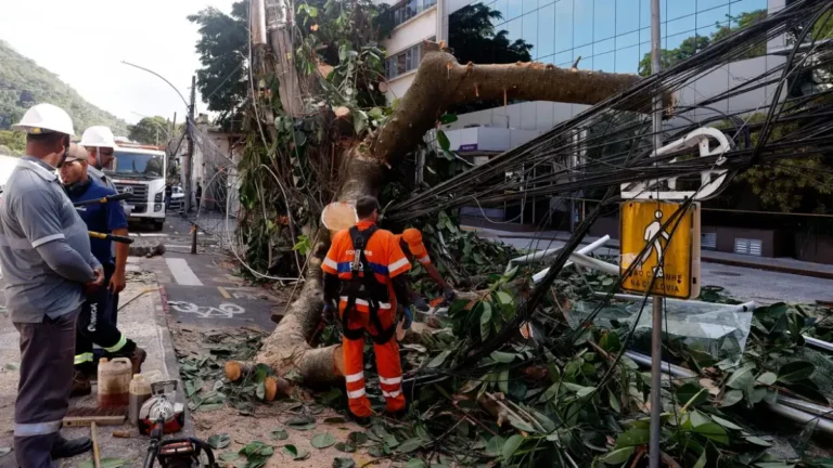 Rede elétrica resiliente exige investimento, dizem especialistas