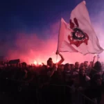 Corinthians vence, mas Inter avança na Copa do Brasil