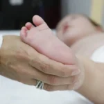 Atraso no teste do pezinho retarda diagnóstico da AME no SUS