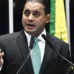 PF aponta ligações de senador com ministro do STJ em inquérito