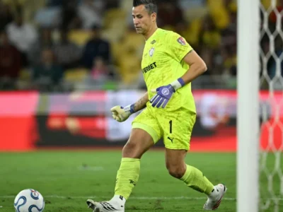 Flu vira sobre Palmeiras no fim, vence por 3 a 2 e se aproxima do G4